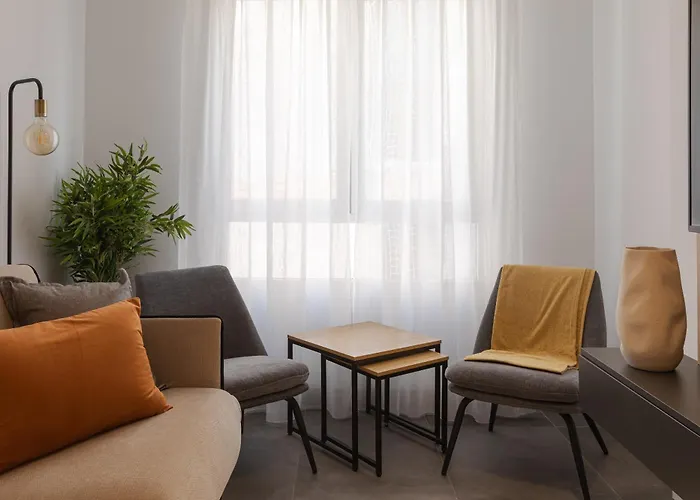 Daire Edificio Botanica Centro By Renthas