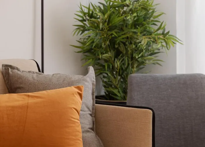 Edificio Botanica Centro By Renthas Daire *