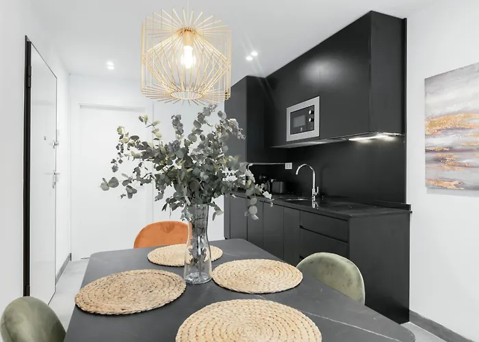 Edificio Botanica Centro By Renthas *