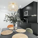 Edificio Botanica Centro By Renthas *